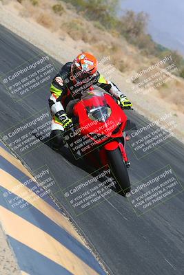 media/Apr-10-2022-SoCal Trackdays (Sun) [[f104b12566]]/Turn 7 Inside (1025am)/